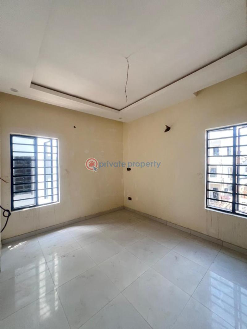 5 bedroom Semi detached Duplex For Sale Ogudu GRA Lagos - 10