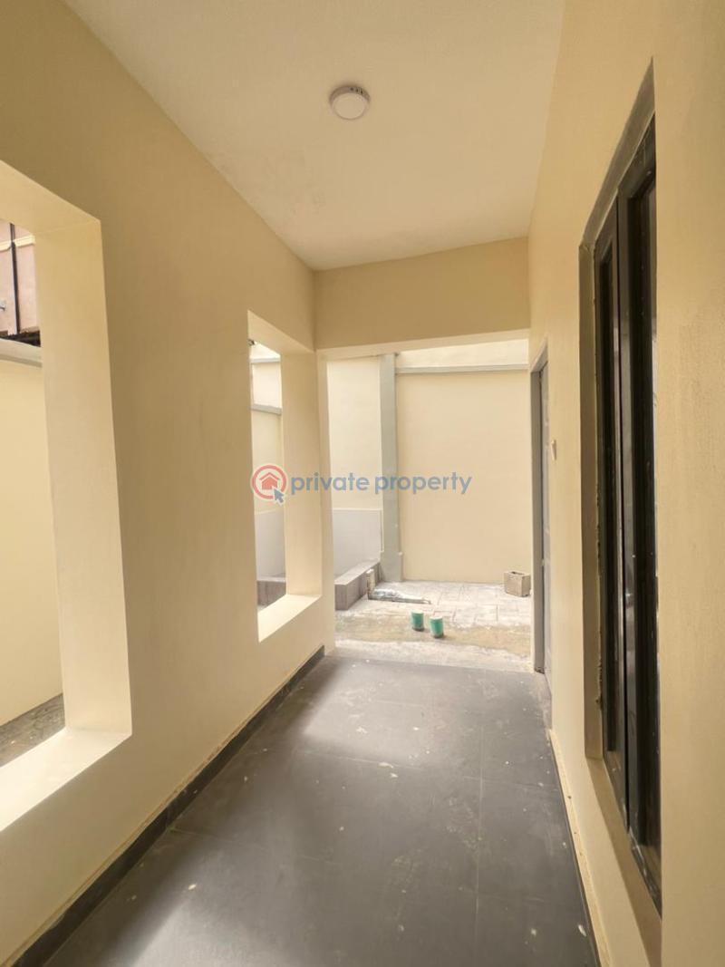 5 bedroom Semi detached Duplex For Sale Magodo Isheri Ikeja Lagos - 4