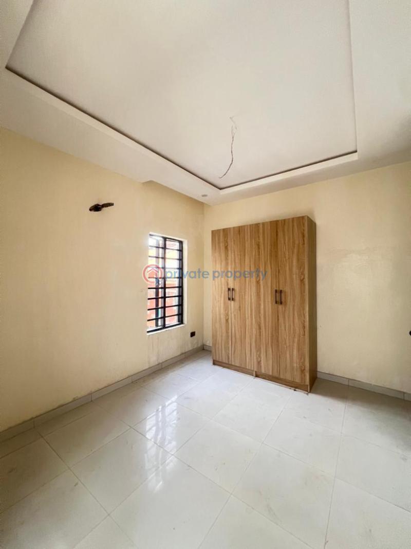 5 bedroom Semi detached Duplex For Sale Ogudu GRA Lagos - 9