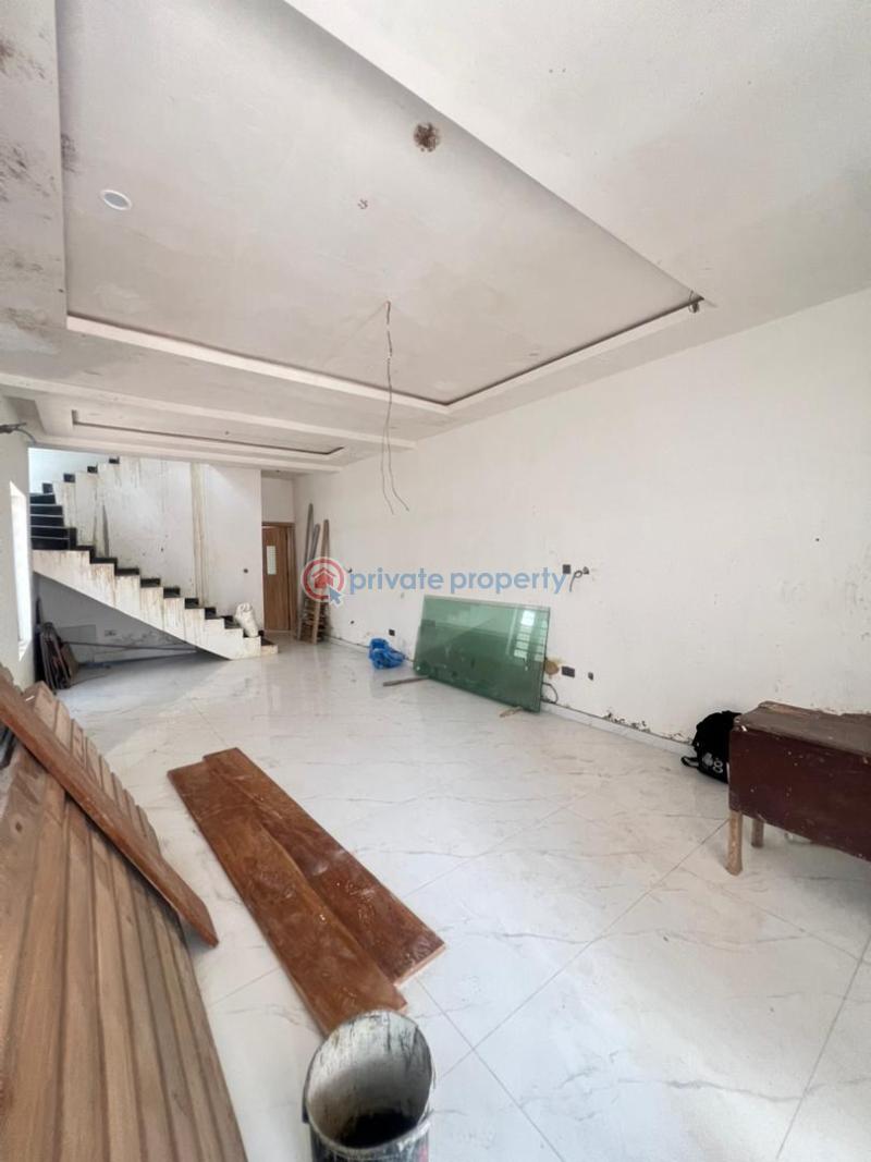 5 bedroom Semi detached Duplex For Sale Ogudu GRA Lagos - 2