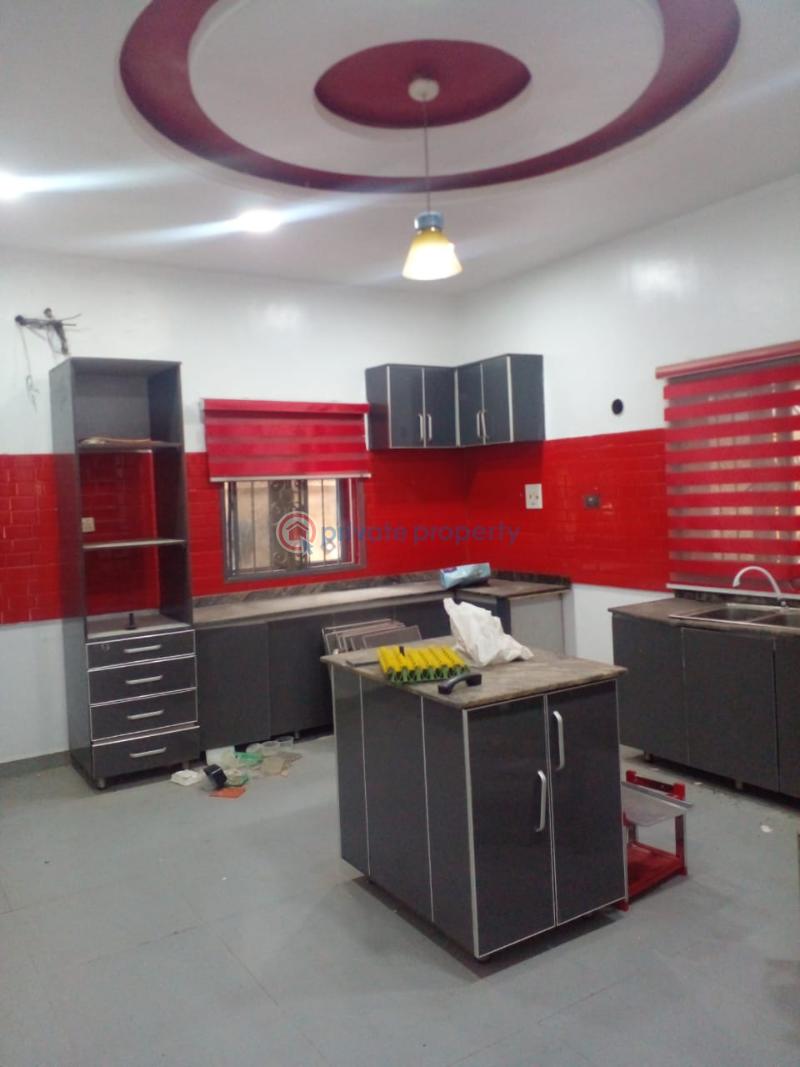 5 bedroom Block Of Flats For Rent Isheri North Magodo Kosofe/Ikosi Lagos - 4