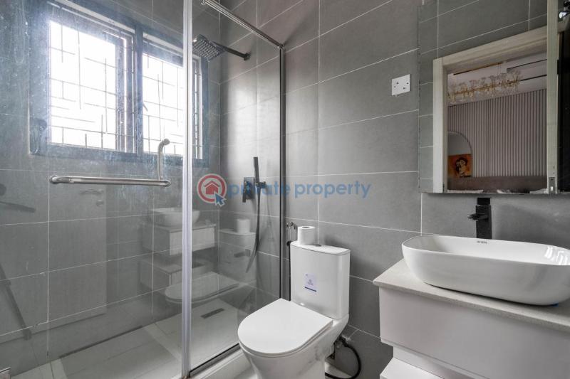 5 bedrooms semi detached terrance - 16 5 bedroom Self Contain Short let Off Admiralty Way Lekki Phase 1 Lagos - 16