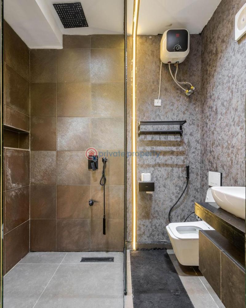 5 bedrooms semi detached terrance - 21 5 bedroom Self Contain Short let Off Admiralty Way Lekki Phase 1 Lagos - 21