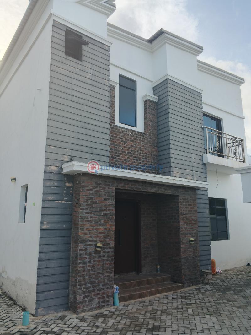 5 bedroom Detached Duplex For Sale Atlantic View Estate, Lgbo Efon Igbo Efon Lekki Lagos - 0