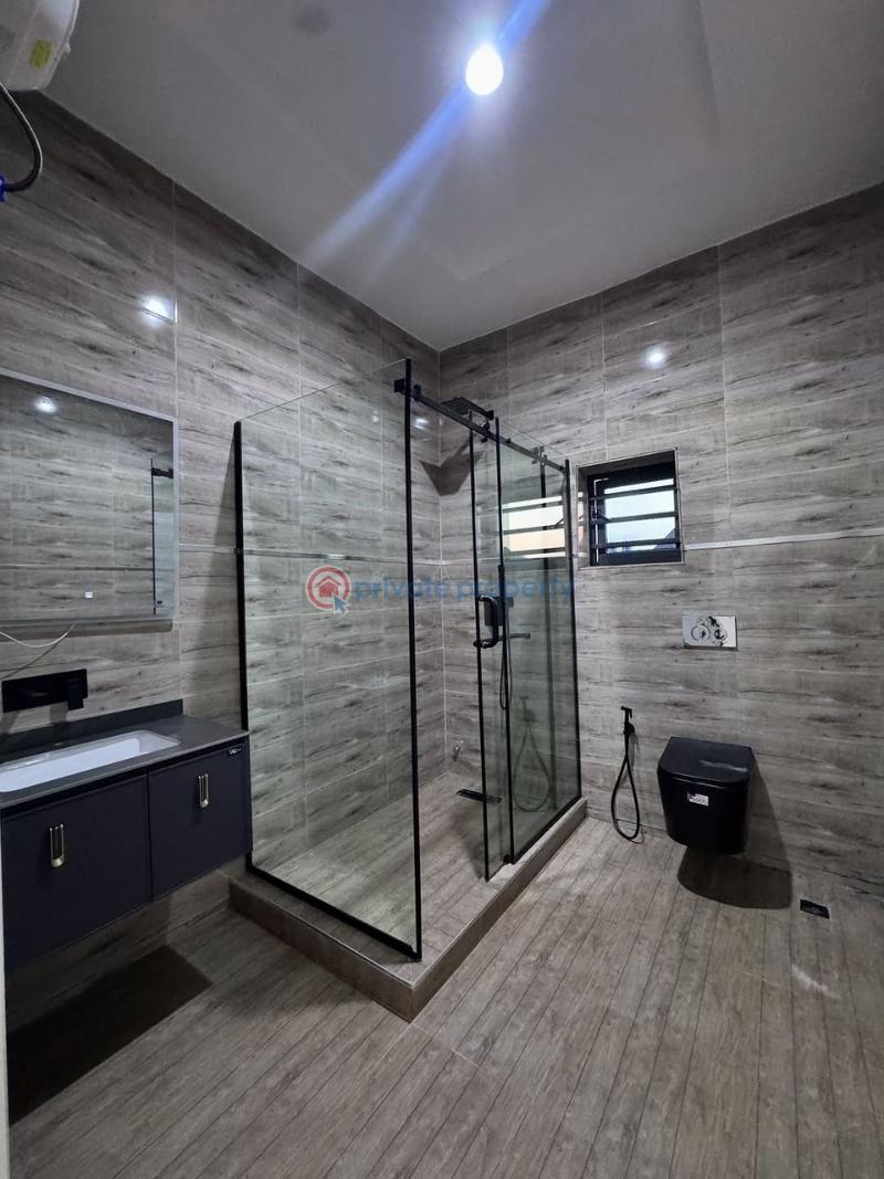 7 bedroom Detached Duplex For Sale Dakwo Abuja Phase 3  - 0