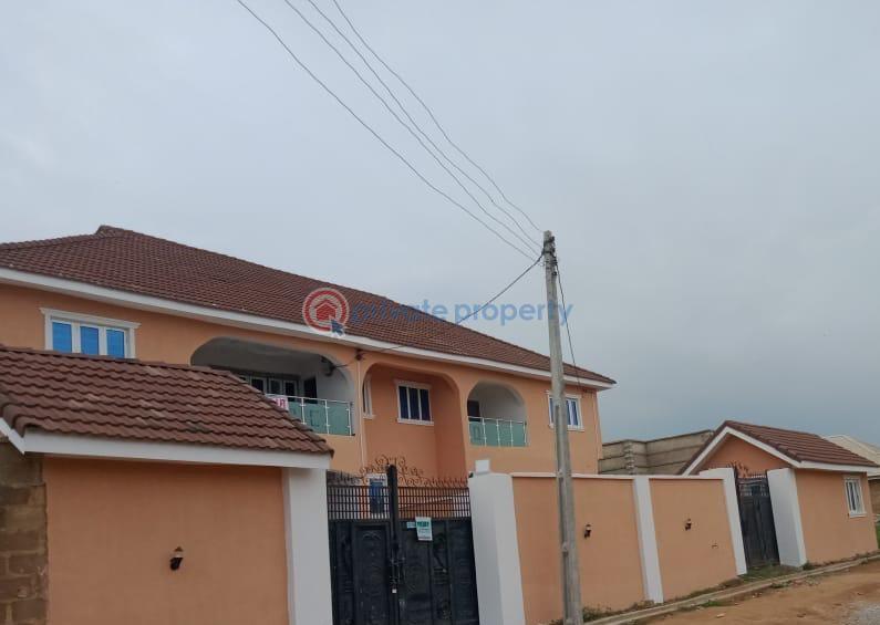 10 bedroom House For Sale Odo ona Ibadan Oyo - 1