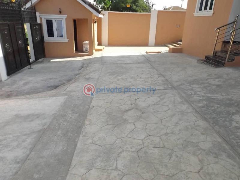 10 bedroom House For Sale Odo ona Ibadan Oyo - 12