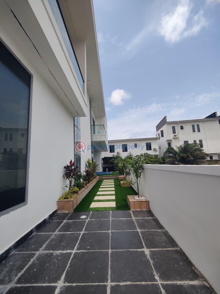 5 en-suite bedrooms - 7 5 bedroom Detached Duplex For Sale Jakande Lekki Lagos - 7