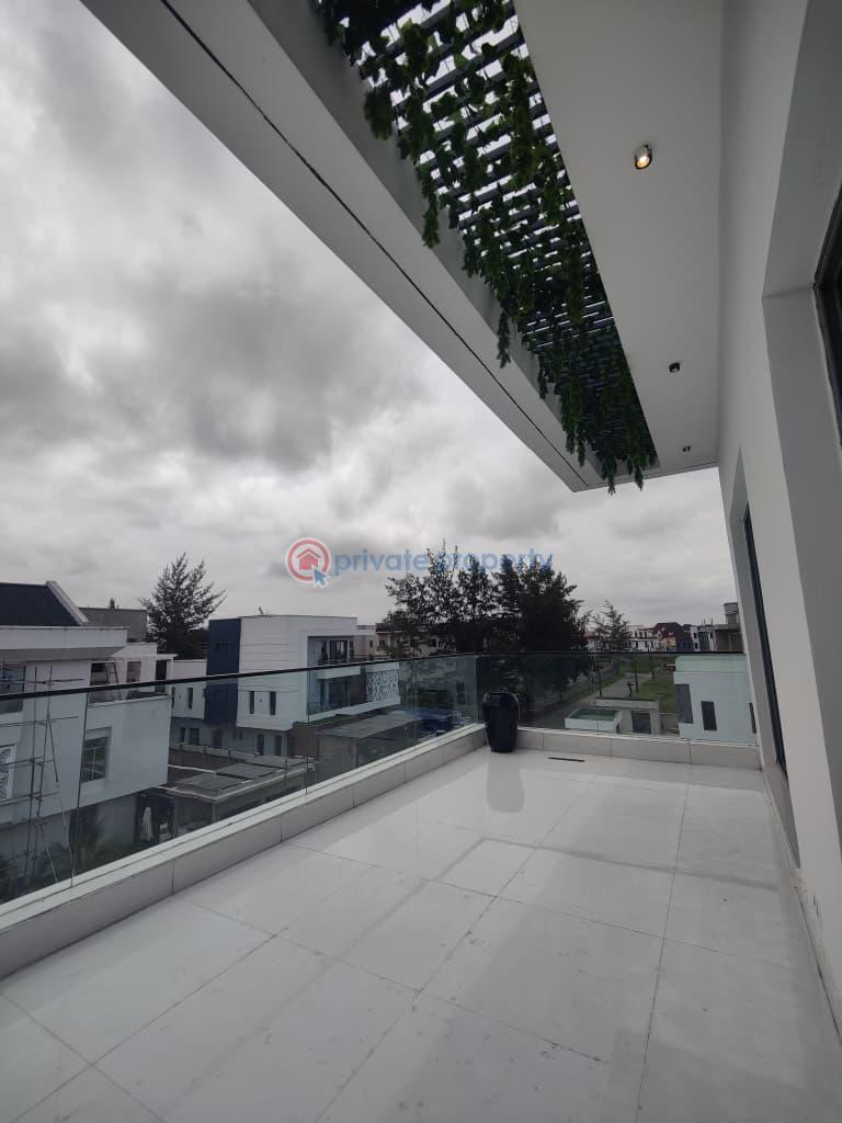 5 en-suite bedrooms - 11 5 bedroom Detached Duplex For Sale Jakande Lekki Lagos - 11