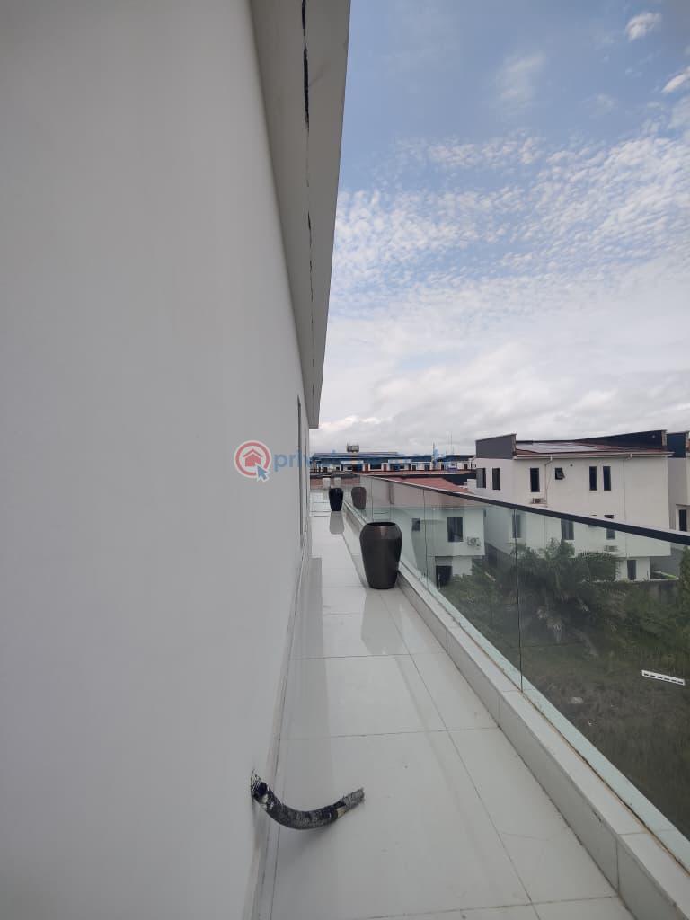5 en-suite bedrooms - 12 5 bedroom Detached Duplex For Sale Jakande Lekki Lagos - 12