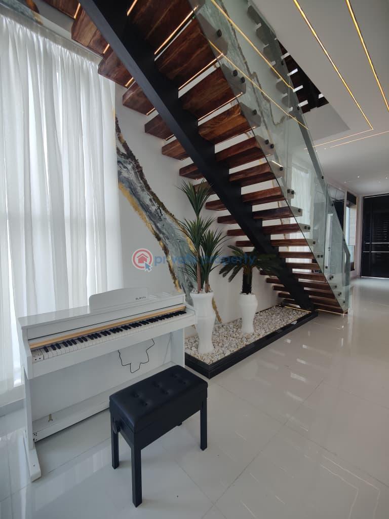 5 en-suite bedrooms - 10 5 bedroom Detached Duplex For Sale Jakande Lekki Lagos - 10
