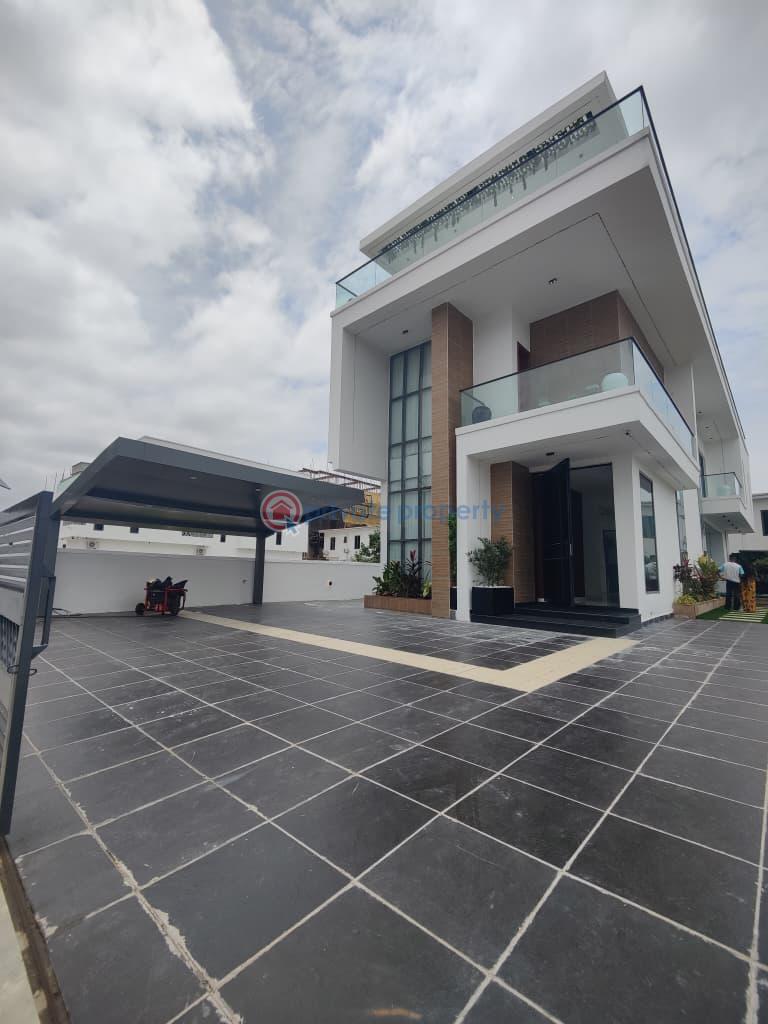 5 bedroom Detached Duplex For Sale Jakande Lekki Lagos - 1