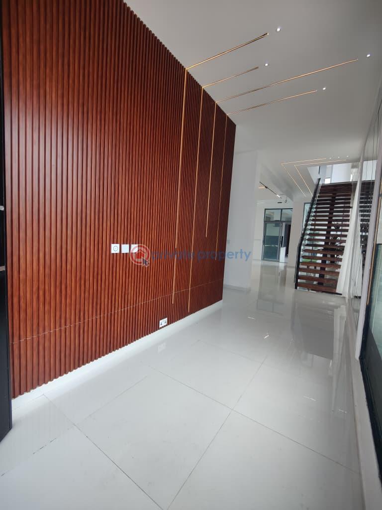 5 en-suite bedrooms - 20 5 bedroom Detached Duplex For Sale Jakande Lekki Lagos - 20
