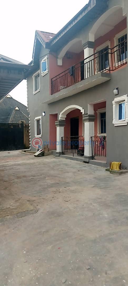 3 bedroom Block Of Flats For Sale Alaaka, Elebu Area Off Akala Express Way Ibadan Oyo - 2