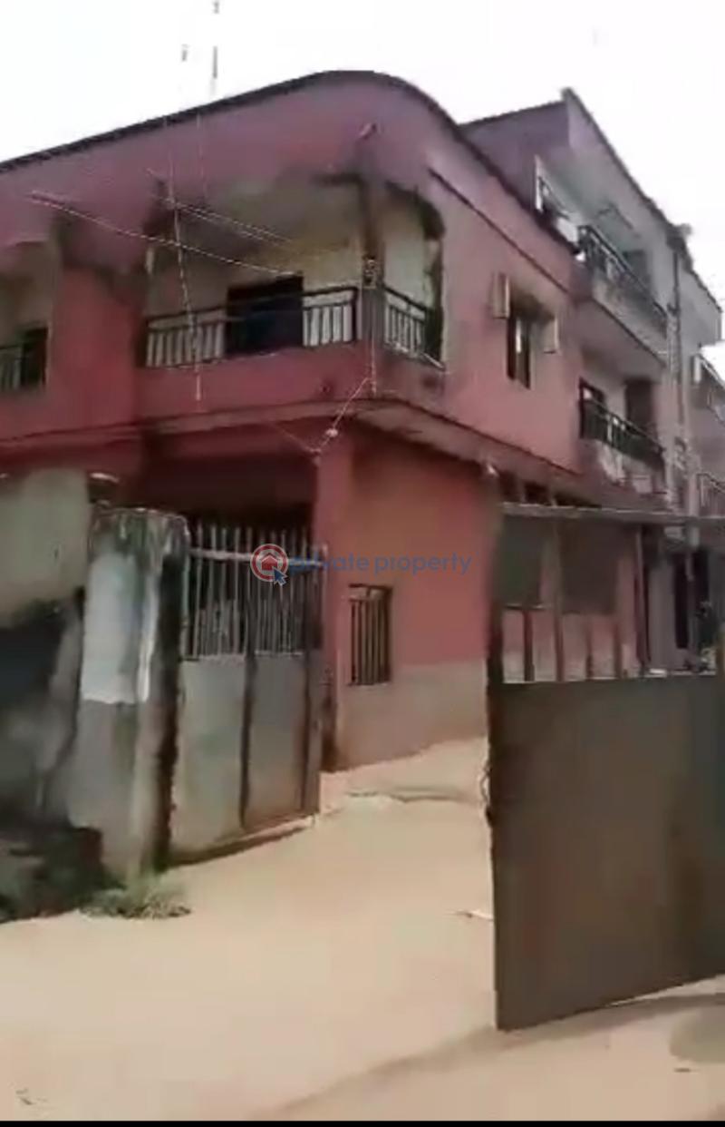 3 bedroom Townhouse For Sale Timber Shed Enugu Area  - 1