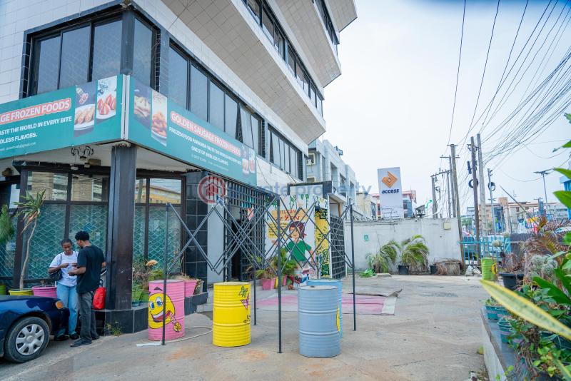 Mall/Complex/Plaza For Sale 94, Allen Avenue, Ikeja Allen Avenue Ikeja Lagos - 1