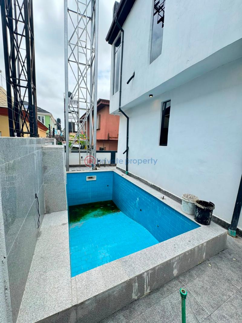 5 bedroom Detached Duplex For Sale Ikota Lekki Lagos - 9