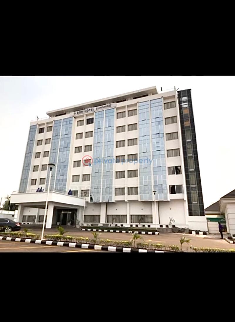 10 bedroom Hotel For Sale Presidential Layout Enugu Area  - 23