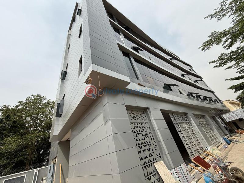 Mall/Complex/Plaza For Rent Wuse II Abuja Phase 1  - 0