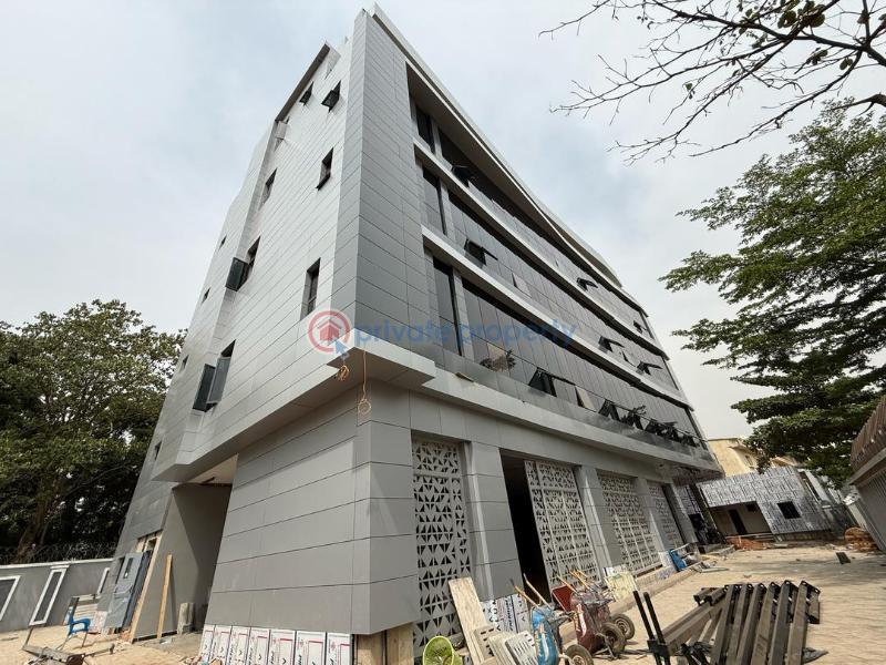 Mall/Complex/Plaza For Rent Wuse II Abuja Phase 1  - 4