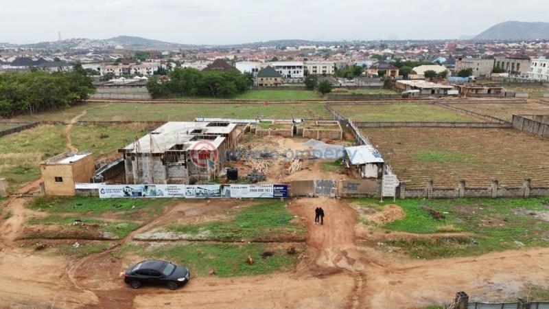5 bedroom Terraced Duplex For Sale Life Camp Abuja Phase 3  - 2