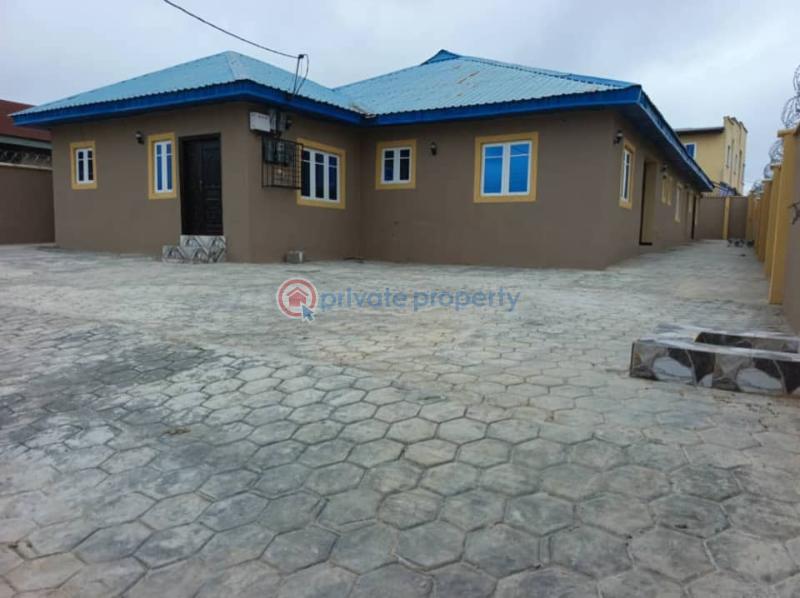 Block Of Flats For Sale Karikapo Estate Kasumu Road Off Akala Express Ibadan Oyo - 9