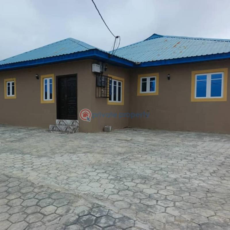 Block Of Flats For Sale Karikapo Estate Kasumu Road Off Akala Express Ibadan Oyo - 2