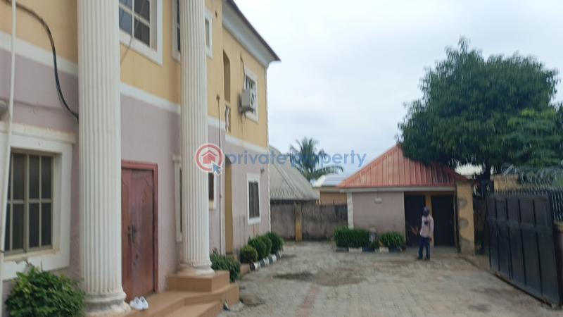 3 bedroom Block Of Flats For Sale Karu Site, Karu, Abuja Karu Abuja Phase 4  - 6