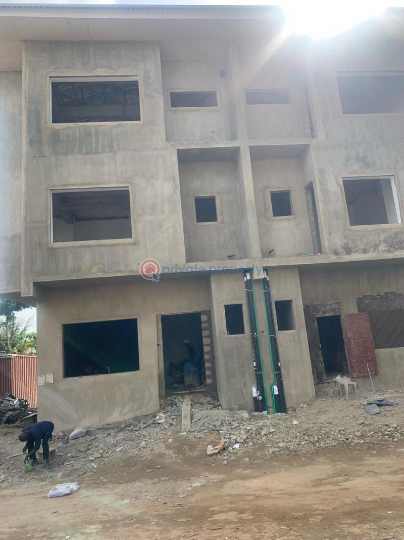 5 units of  4 bedroom terrance - 1 4 bedroom House For Sale Ajanoku Estate, Opebi Ikeja Lagos - 1