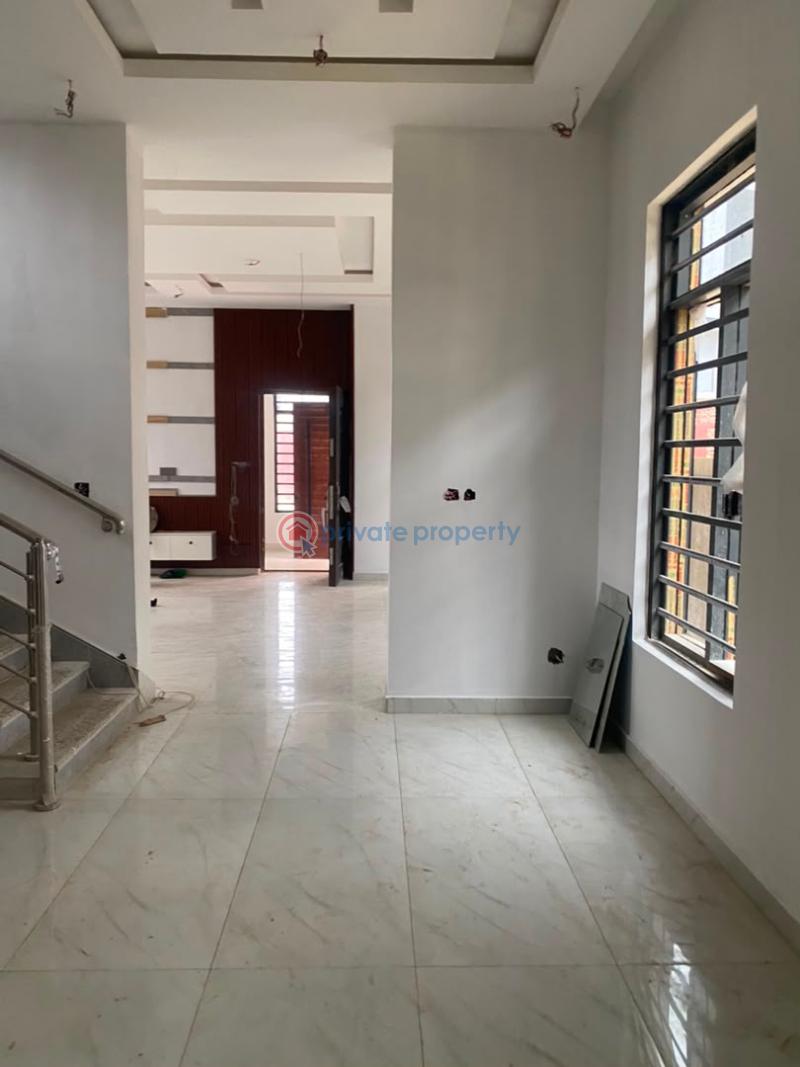 5 bedroom Detached Duplex For Sale Muyibat Oyefusi Street Omole Phase 1 Ojodu Lagos - 11