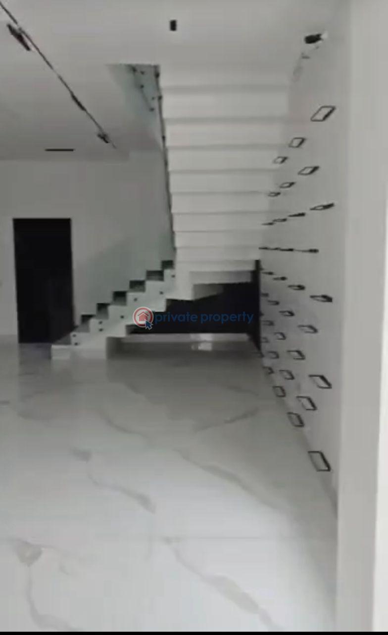 5 bedroom Detached Duplex For Sale Phase 1 Lekki Lagos - 5