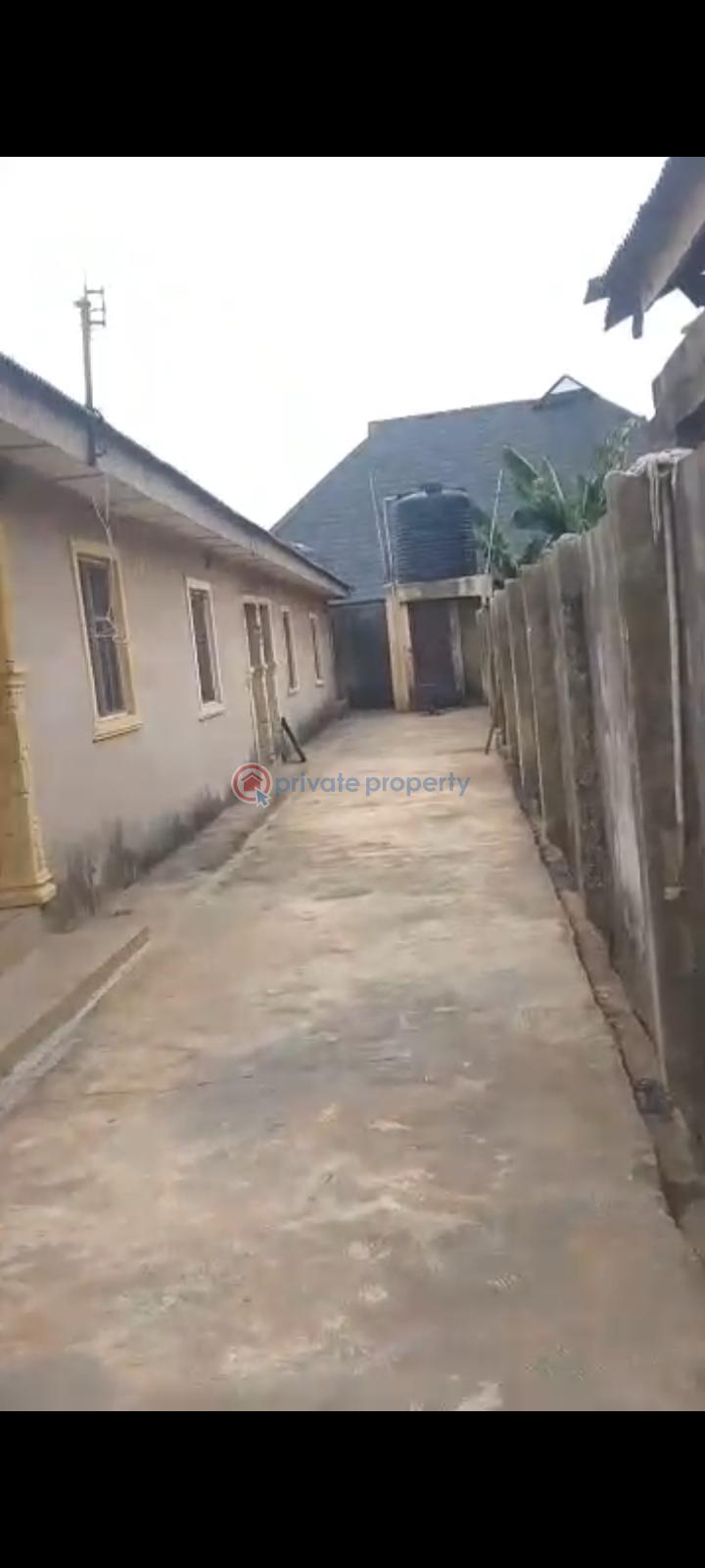 1 bedroom Bungalow For Sale Parafa Axis, Ikorodu, Lagos Ikorodu Lagos - 2