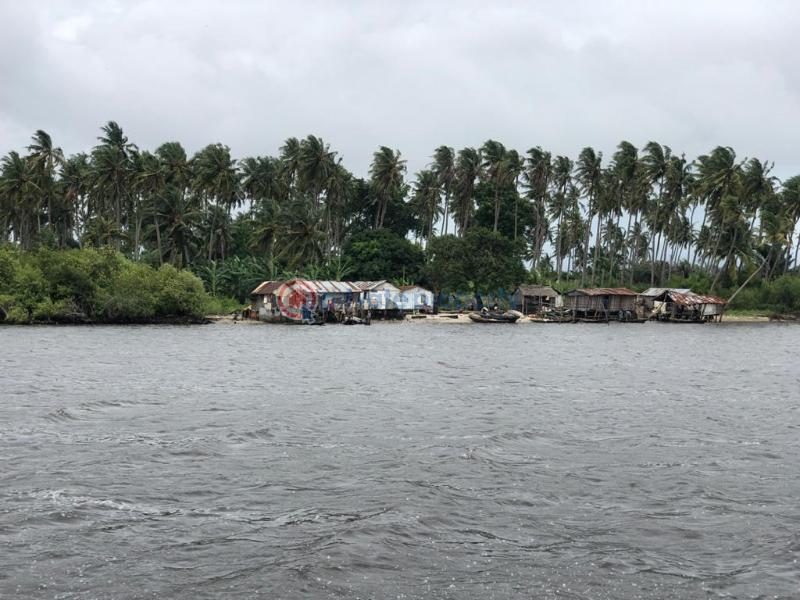 Land For Sale Ilashe, Opposite Navy Town, Kirikiri Snake Island Apapa Lagos - 6