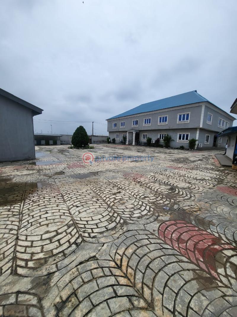10 bedroom Hotel For Sale Agege Lagos - 3