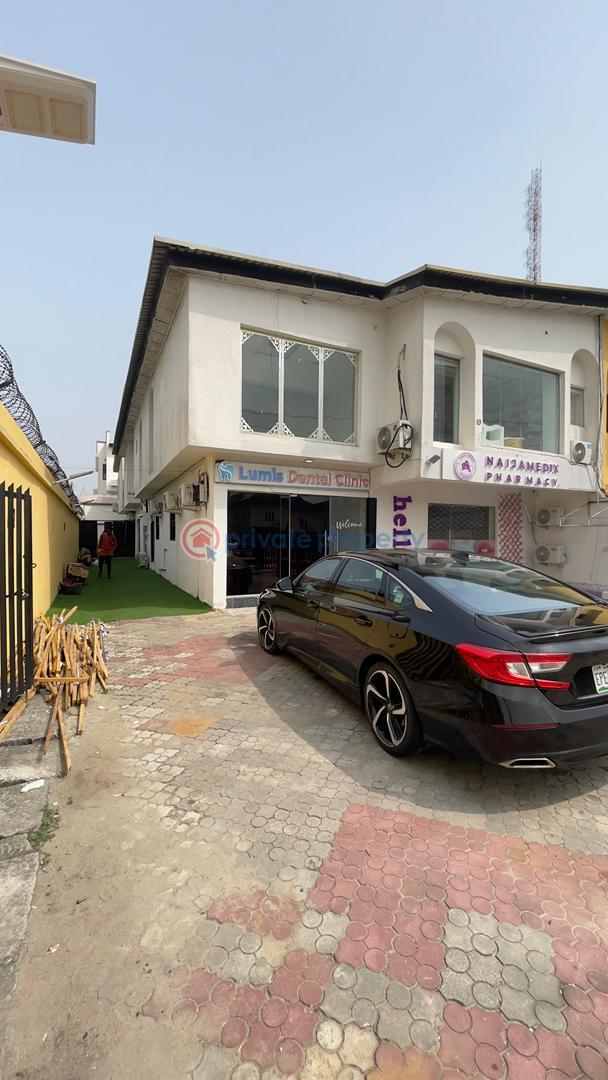 Shop For Rent Lekki Phase 1 Lagos - 8