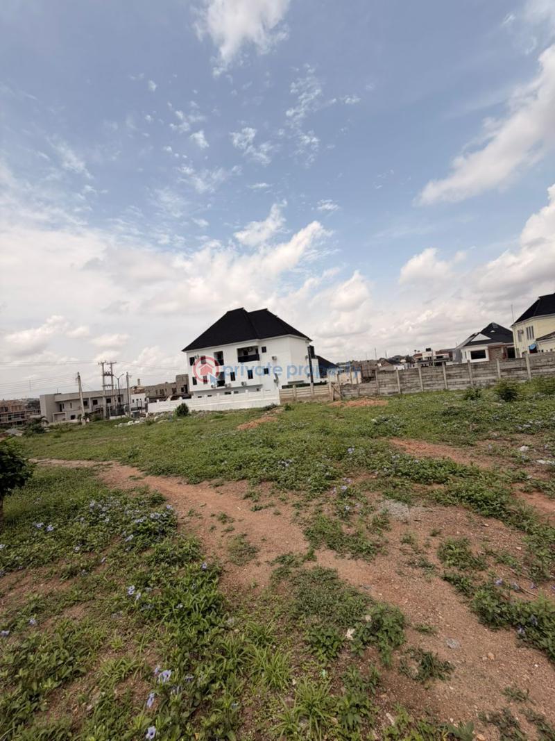 Land For Sale At Engr. Lere Adigun Gra. Ibadan Oyo - 2