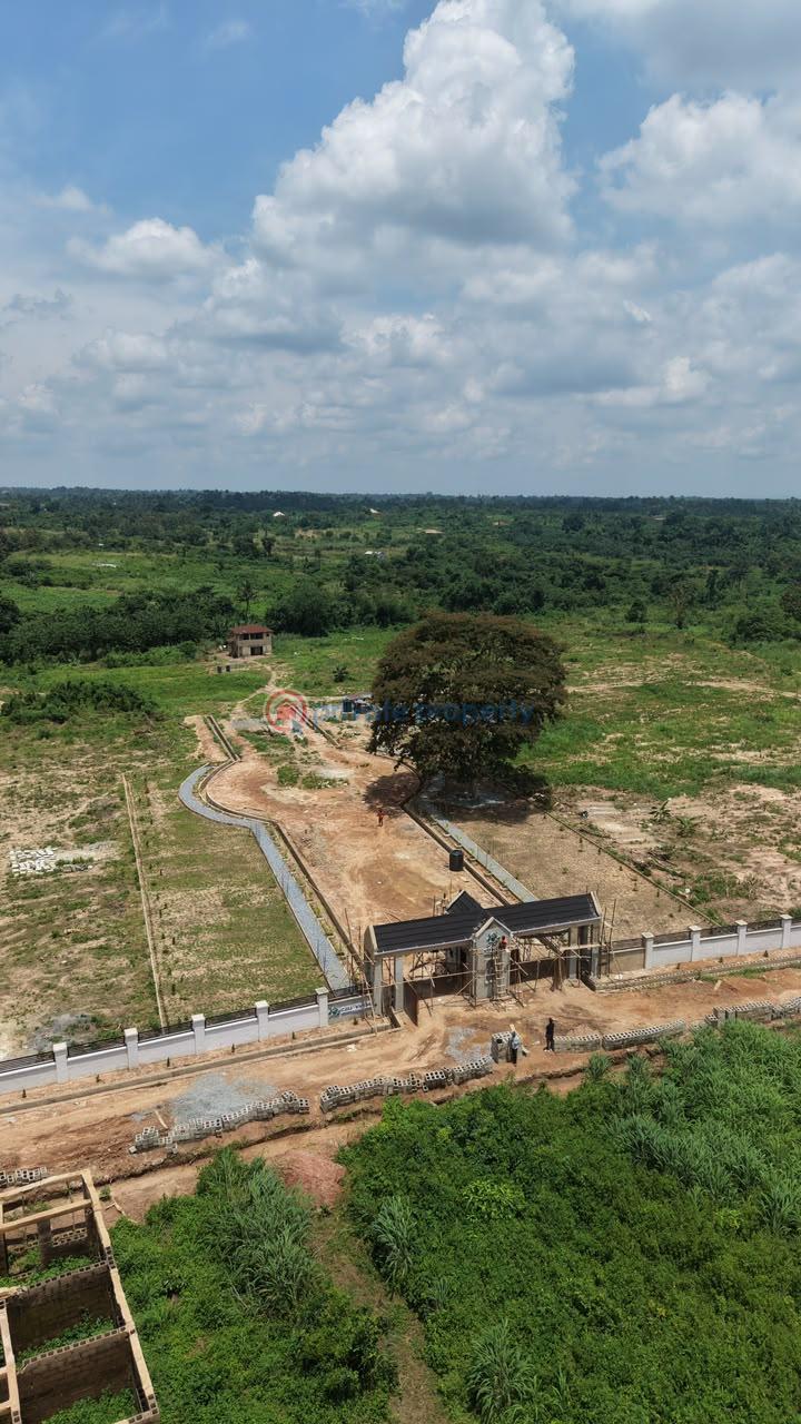 Land For Sale Casa Khanya Akobo Olorunda . Just 3 Minutes From Ibadan’s Circular Road. Ibadan Oyo - 2