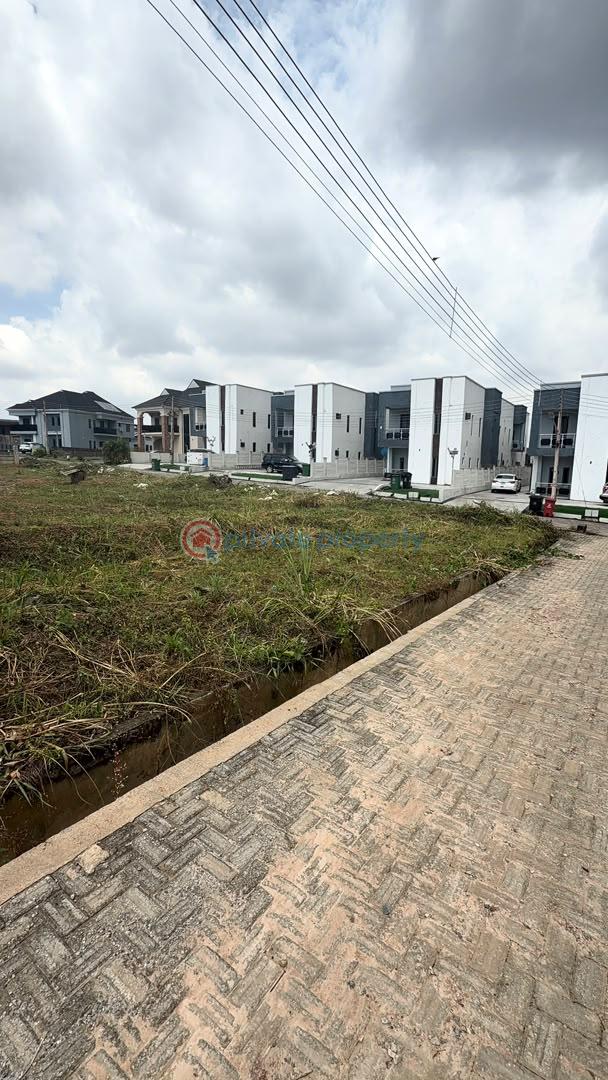 Land For Sale Engr Lere Adigun Gra, Bashorun Ibadan Ibadan Oyo - 0