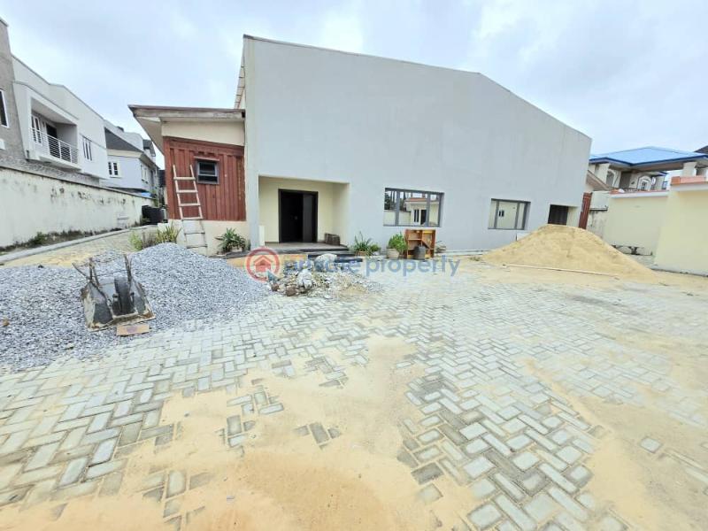 500sqm commercial warehouse for ren - 1 1 bedroom Warehouse For Rent Lekki Phase 1 Lagos - 1
