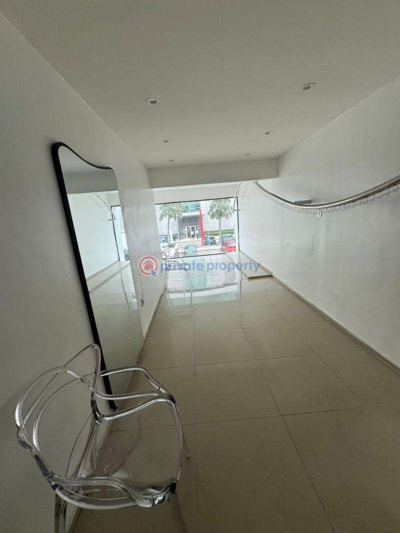 Commercial Property For Rent Victoria Island Lagos - 4