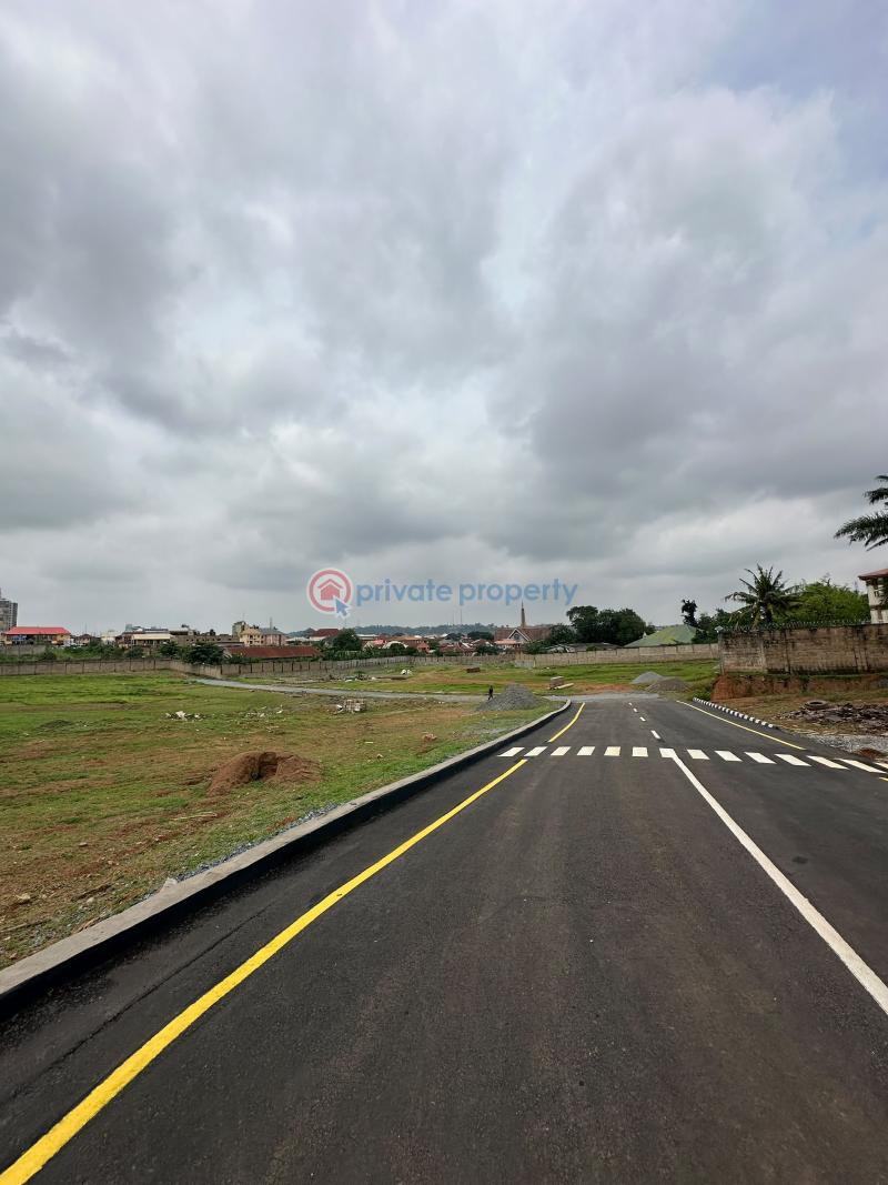 Land For Sale  Proximity To The High Court, Jagz Hotel, Cocoa House, Palms Mall, Olubadan Stadium Iyanganku Ibadan Oyo - 0