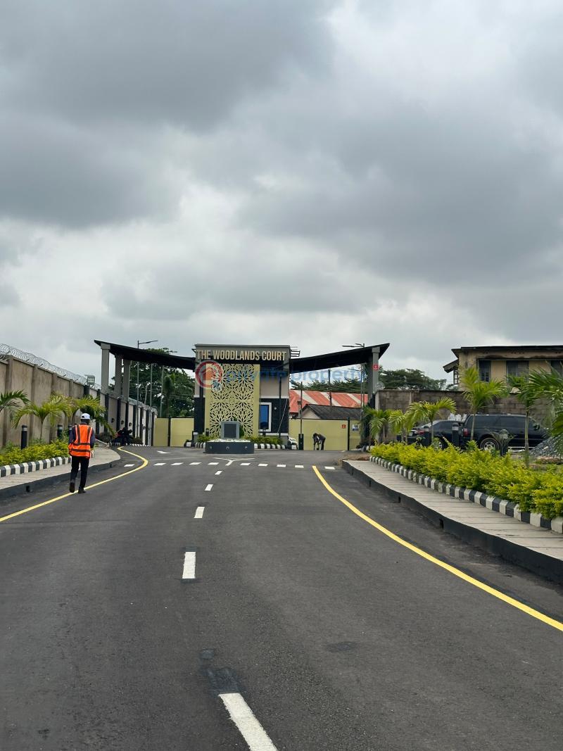 Land For Sale  Proximity To The High Court, Jagz Hotel, Cocoa House, Palms Mall, Olubadan Stadium Iyanganku Ibadan Oyo - 1