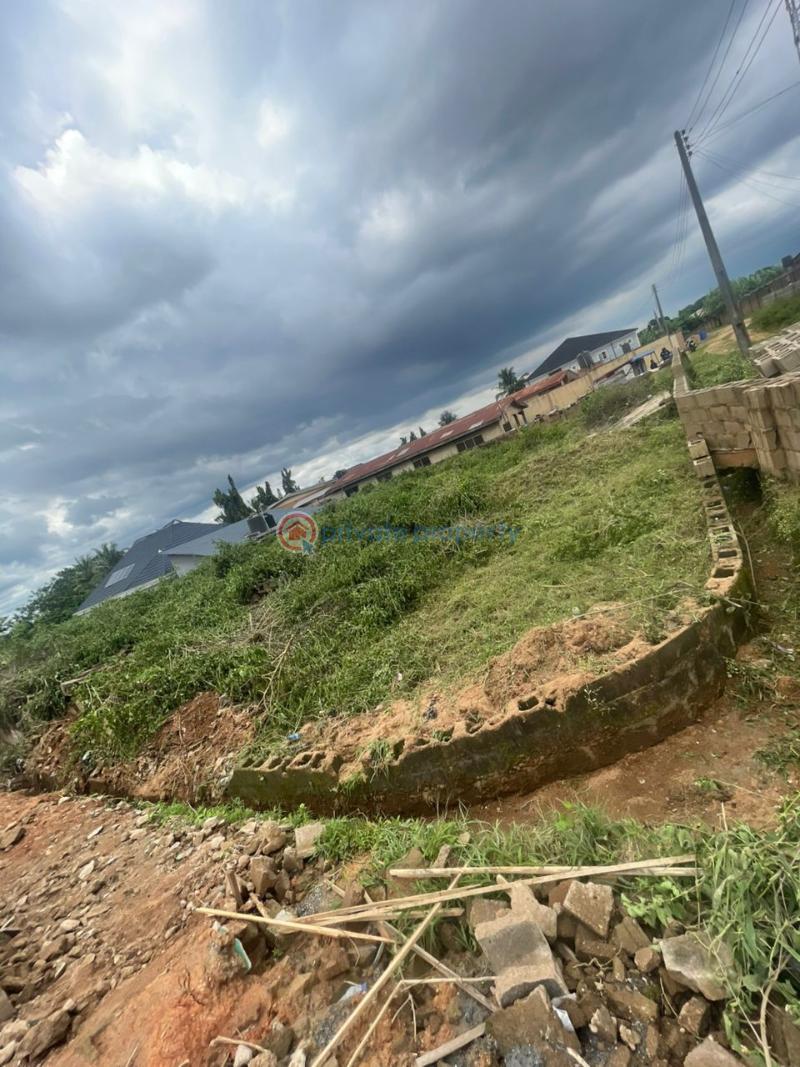 Land For Sale Location: New Bodija Close To Deputy Governor's House In A Very Serene Environment Ibadan Oyo - 3