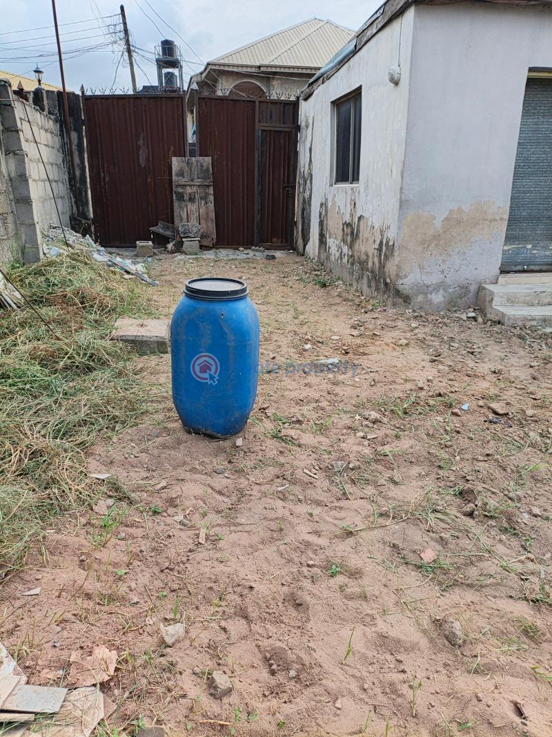 Residential Land For Sale Off Estate Road Ketu Kosofe/Ikosi Lagos - 3