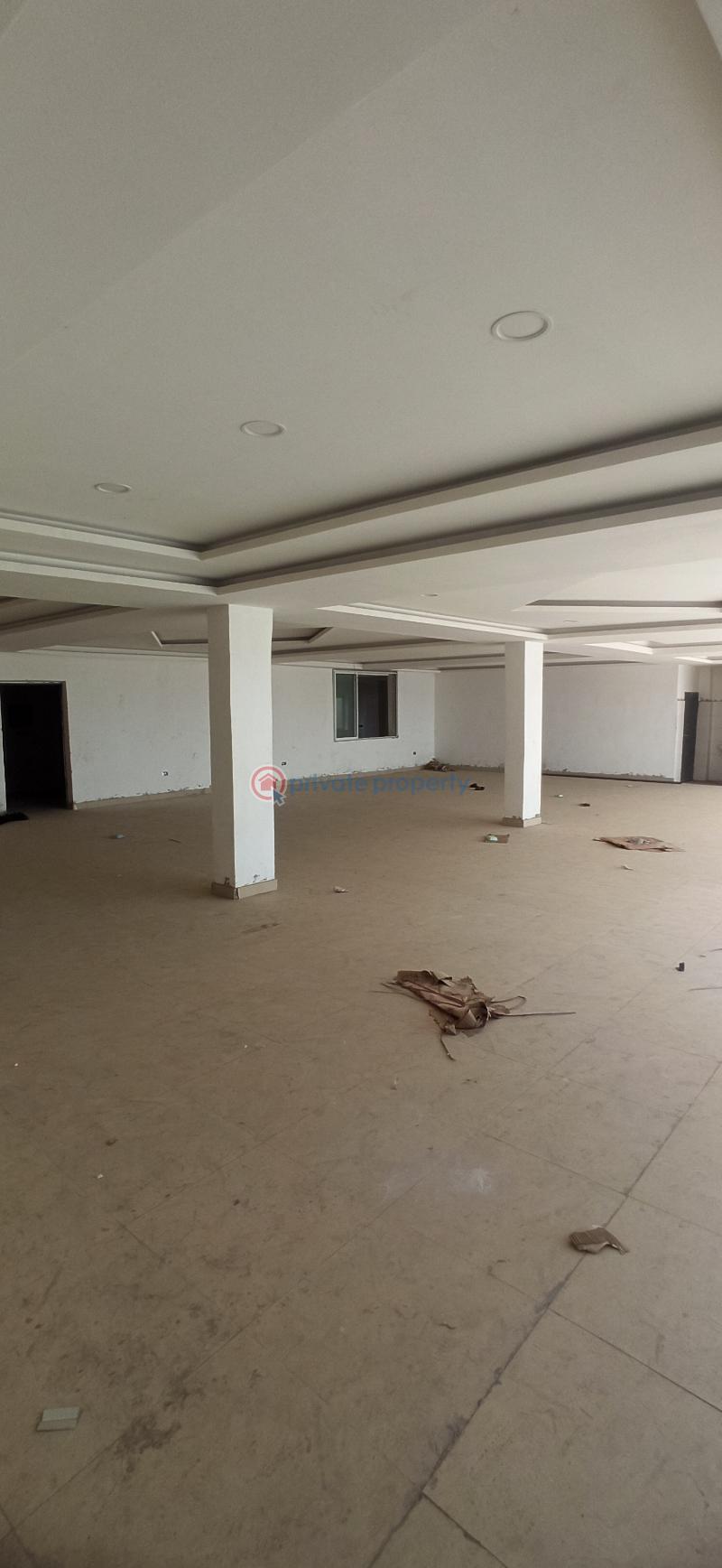 Mall/Complex/Plaza For Rent Wuse II Abuja Phase 1  - 9