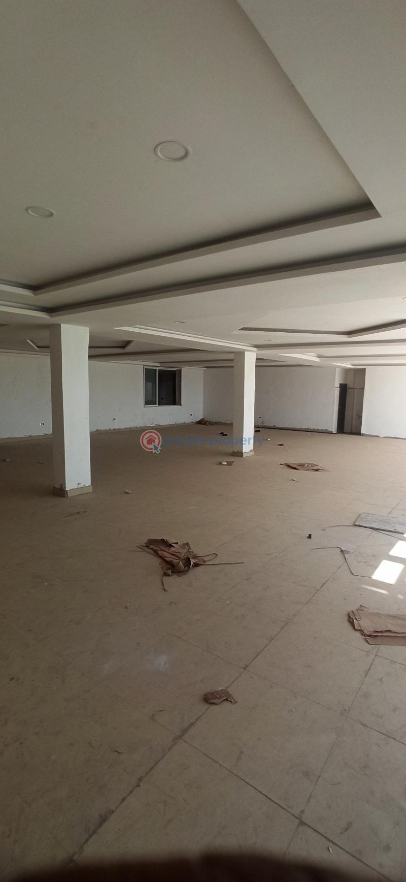 Mall/Complex/Plaza For Rent Wuse II Abuja Phase 1  - 15