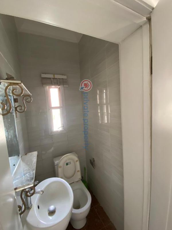 A well finished three (3)  bedroom duplex, in a serviced estate block - 8 3 bedroom Detached Duplex For Sale Ikate Elegushi Lekki Lagos - 8