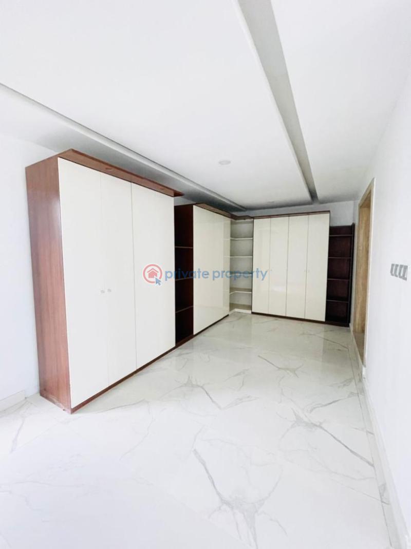 5 bedroom Duplex For Sale Osapa Lekki Lekki Lagos - 12