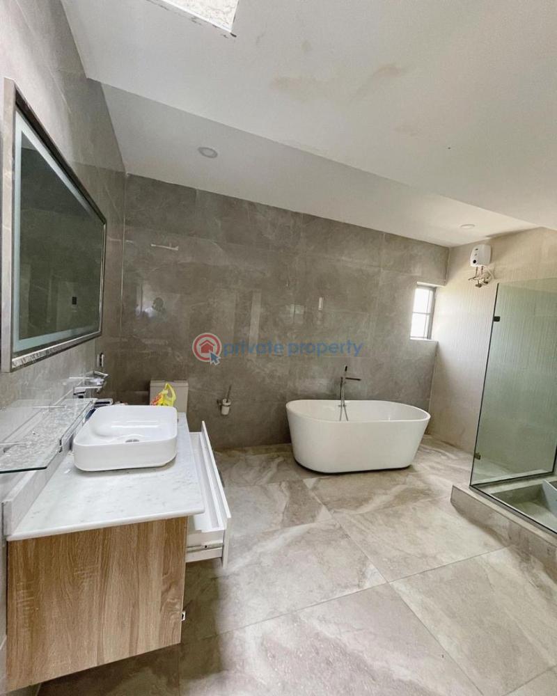 5 bedroom Duplex For Sale Osapa Lekki Lekki Lagos - 3
