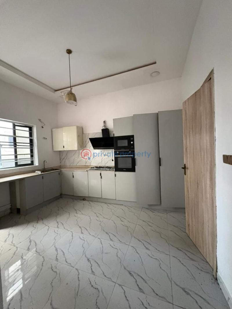 5 bedroom Detached Duplex For Sale Chevron Drive Lekki Lagos - 9